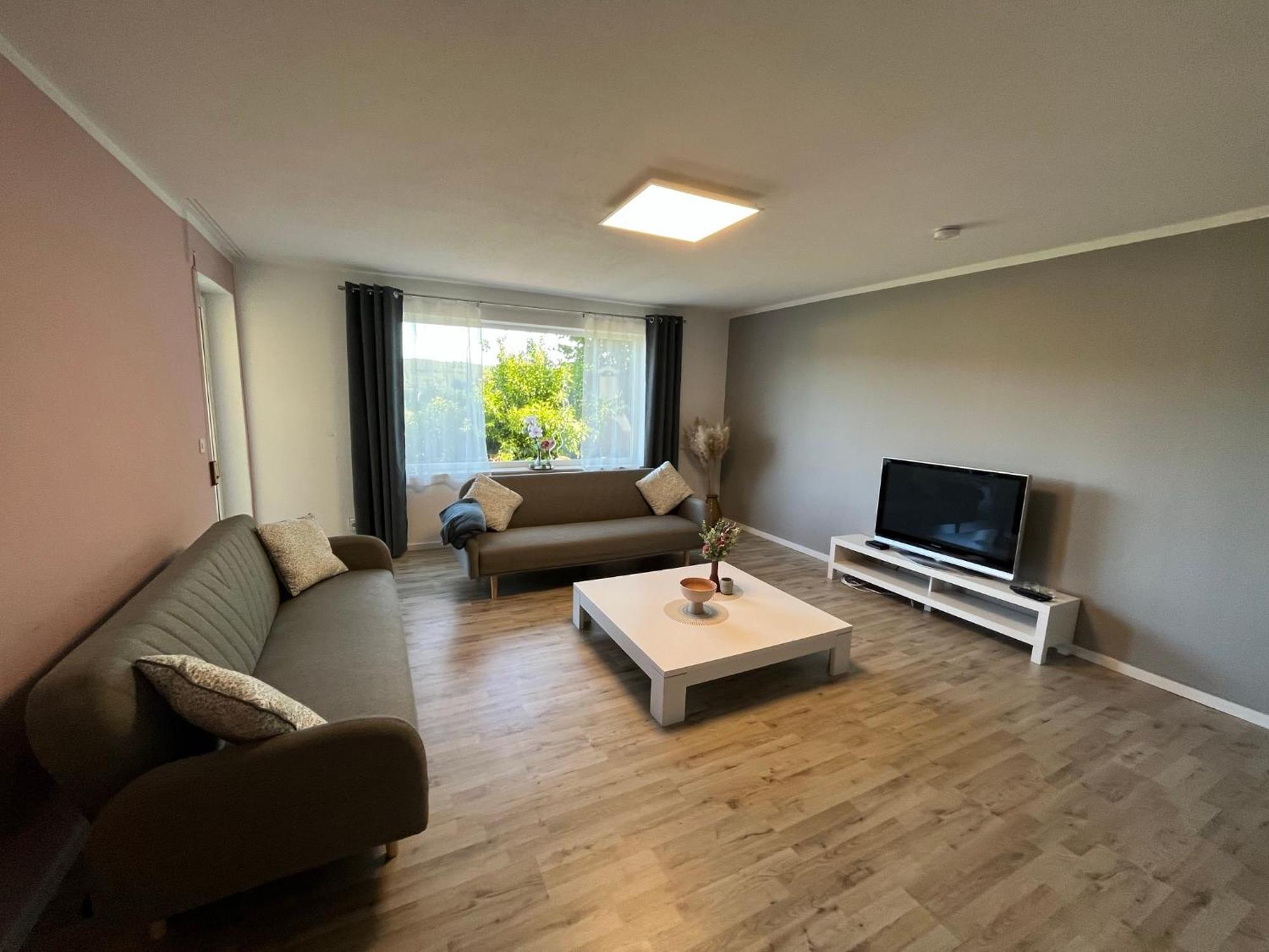 Wohnung Mit Panoramablick Gerolstein Exterior foto