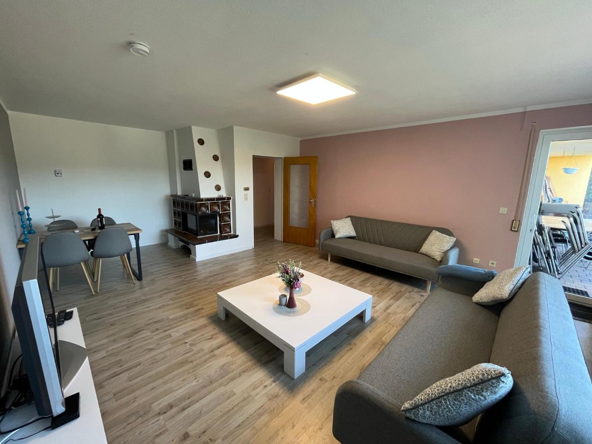 Wohnung Mit Panoramablick Gerolstein Exterior foto